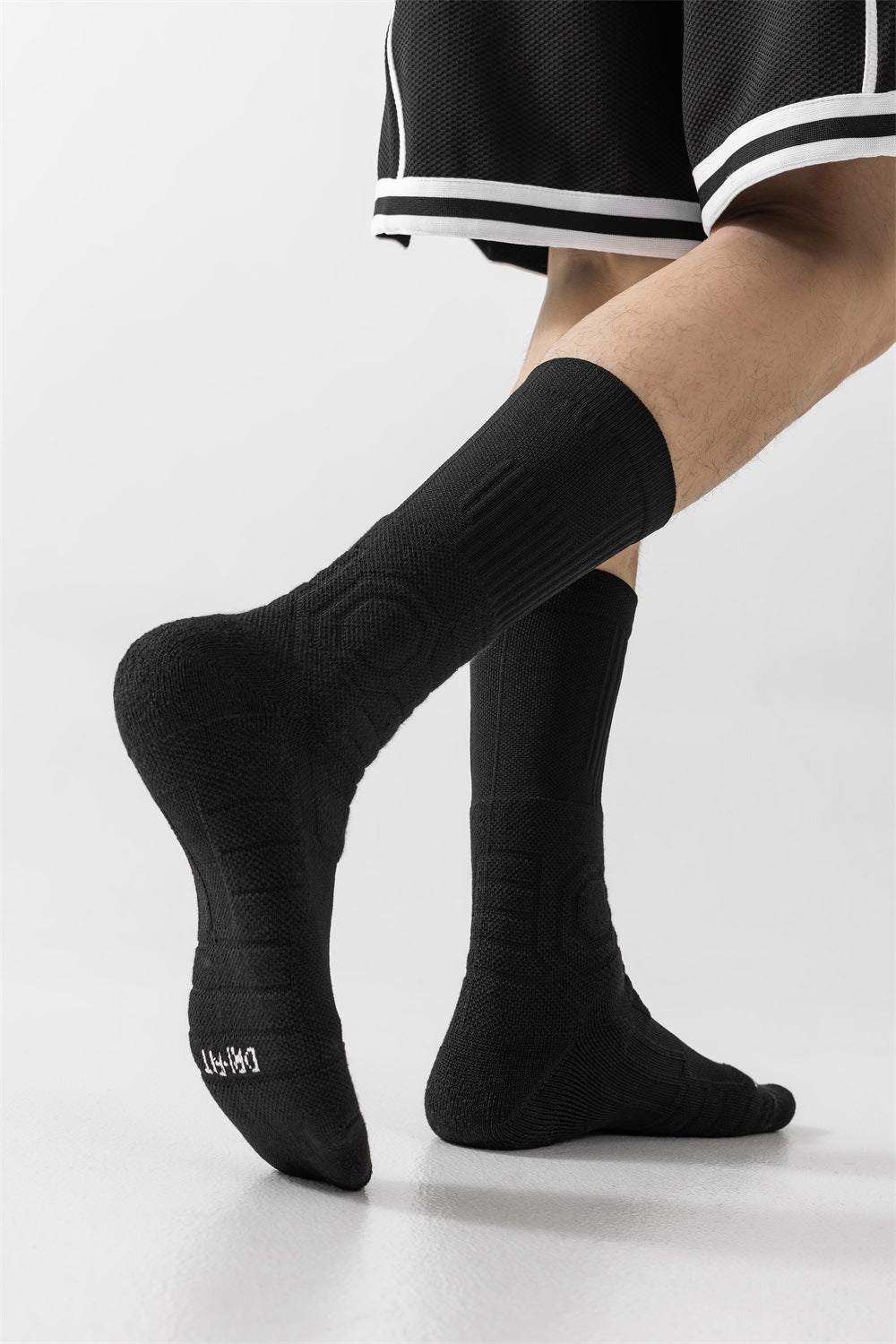 Elite Basketball Crew Socks - 4Pack